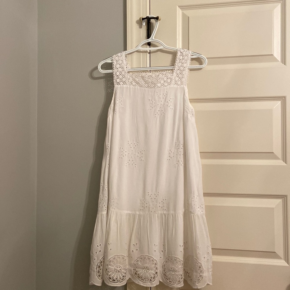 LOFT Dress. Barely worn! Great Quality!